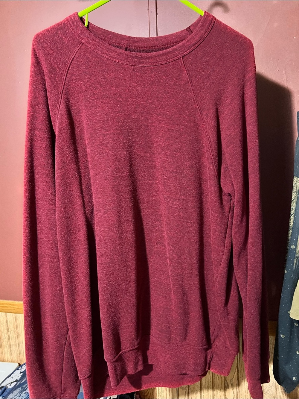 Women's dark Red Crewneck Sweatshirt - Everyday Pullover